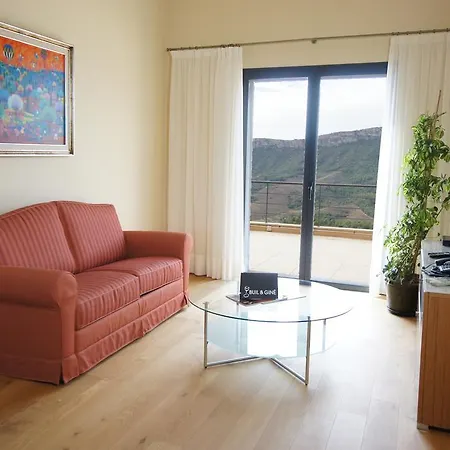 Hotell Buil & Gine Wine 4*