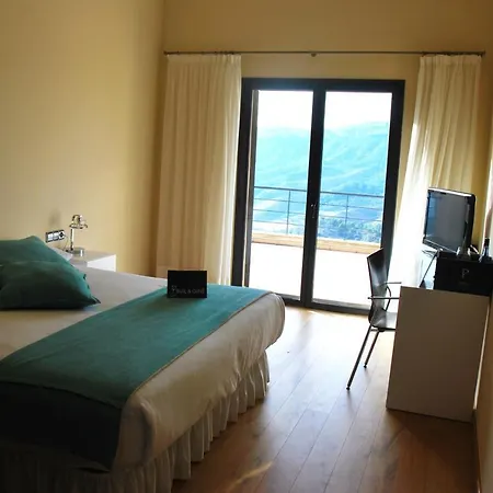Buil & Gine Wine 4*